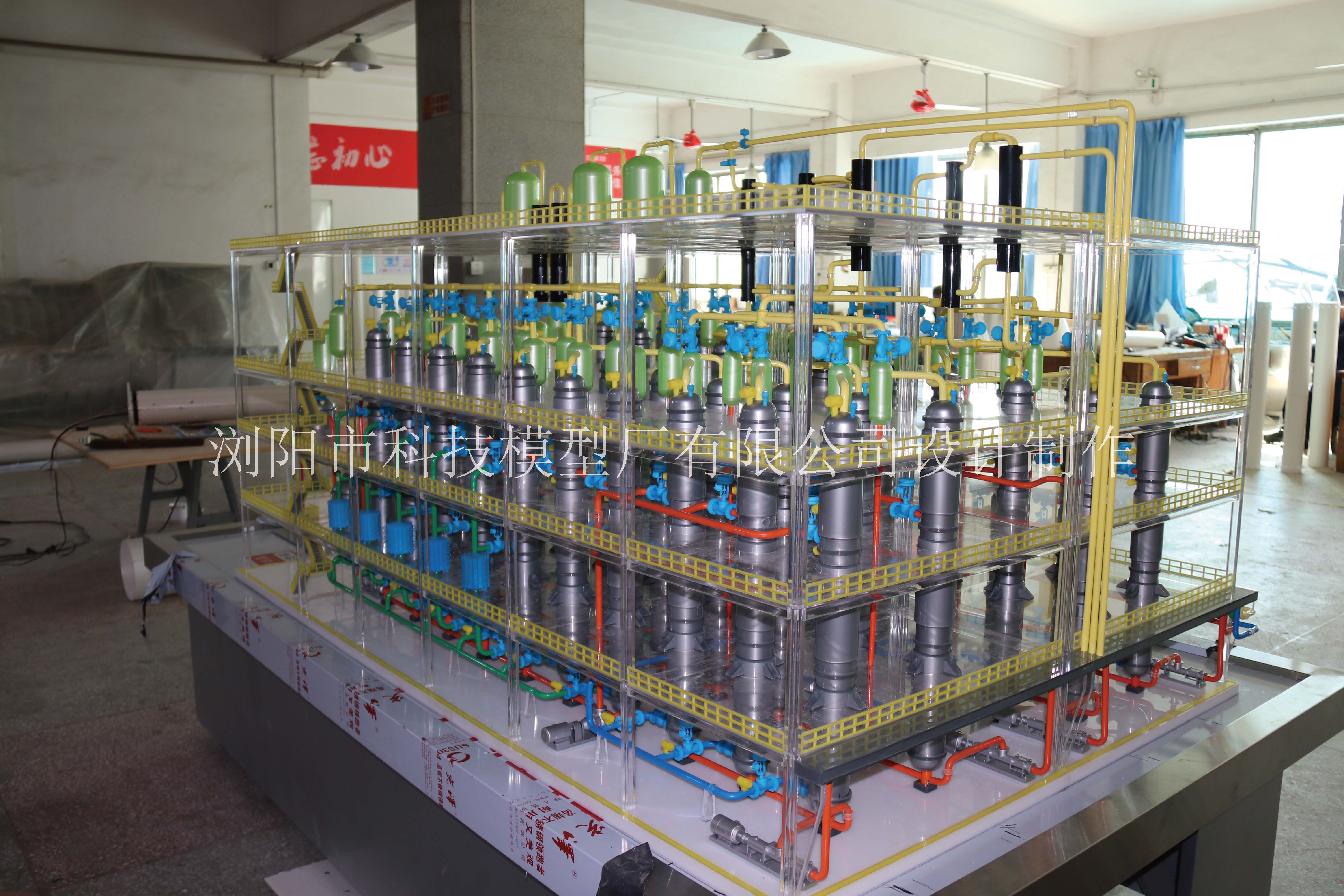 连续自动化塔式氯化石蜡生产装置模型2